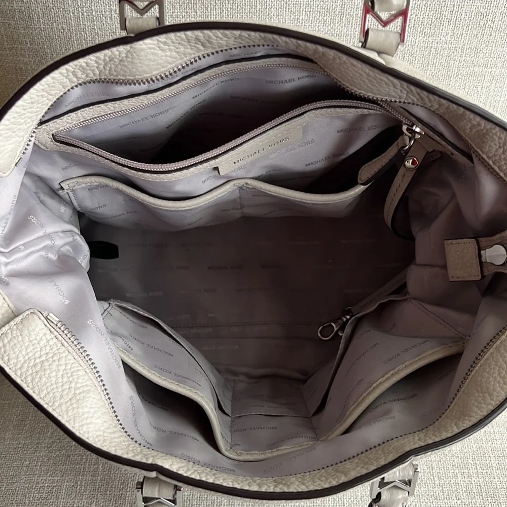 Michael Kors grey tote with shoulder strap
